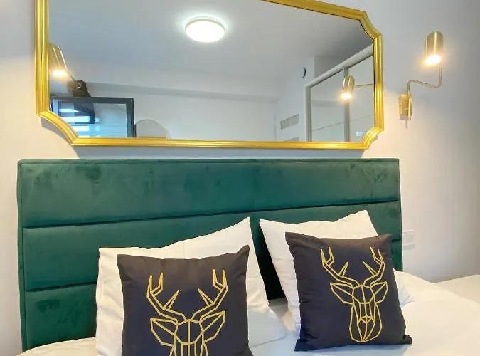 Szklarska - Zloty Jelen - Scisle Centrum - Sauna - Widok Na Gory Apartmán Sklářská Poruba